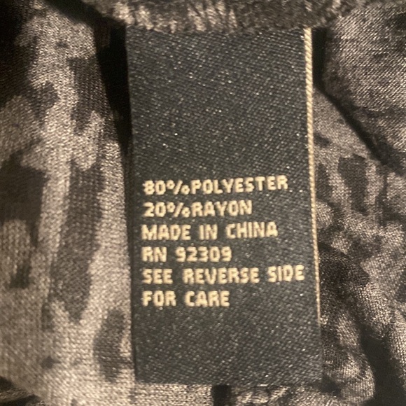 DG2 Lightweight Tank Top - Picture 7 of 8